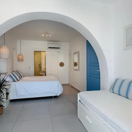 Sandora Rooftop House Aparthotel