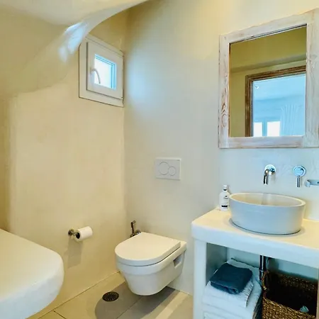 מלון דירות Sandora Rooftop House 3*